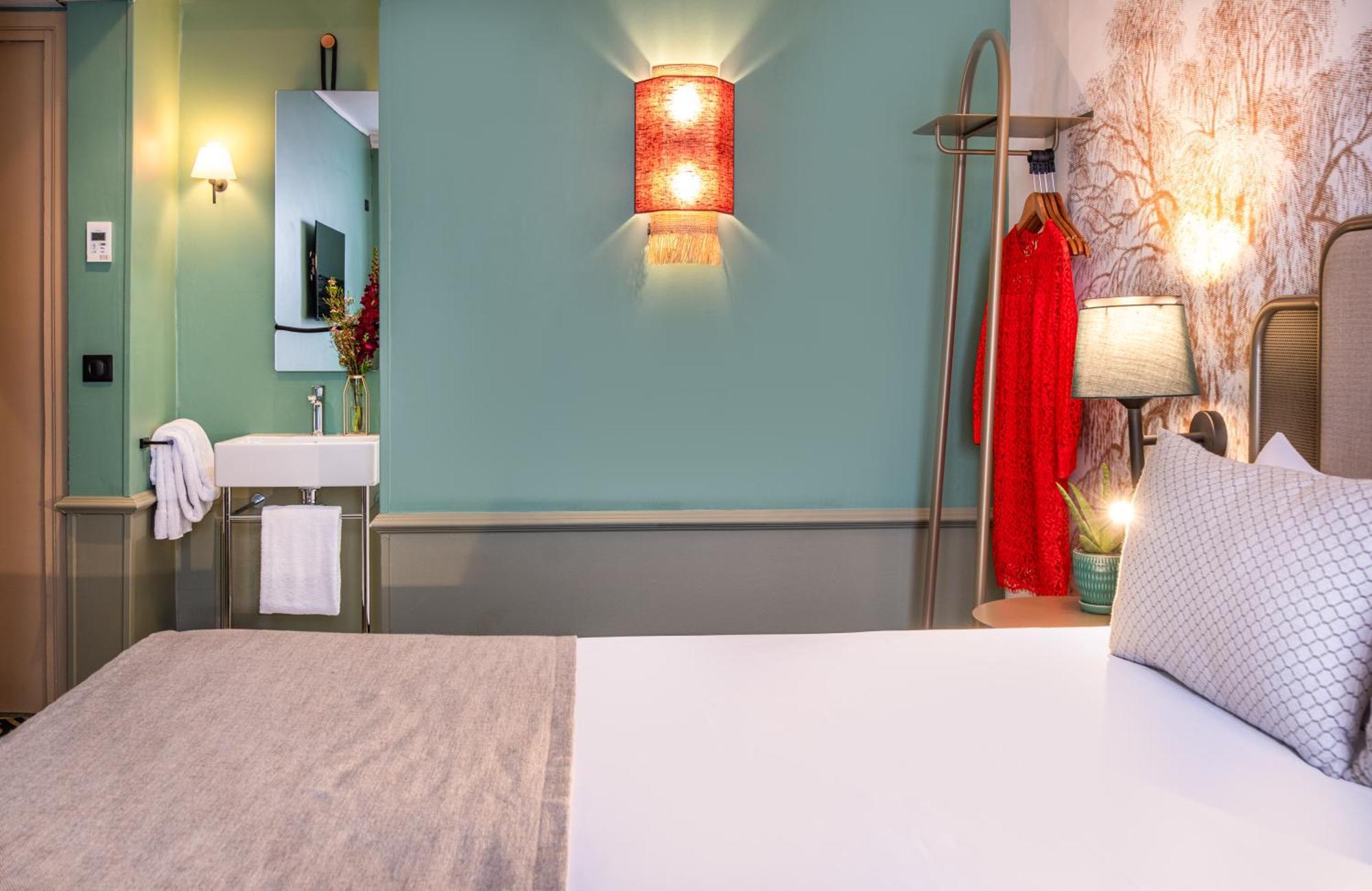 Avalon Hotel Париж Екстериор снимка